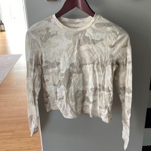 Gap camouflage long sleeve